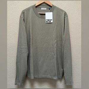 New Era Men’s Erhardt Long Sleeve T-Shirt  Size Large